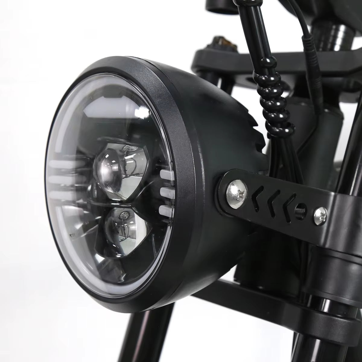 Experience Adventure with the T6 Electric Motorcycle: Powerful 750W Brushless Motor, 48V Lithium Battery, and Off-Road Capability!